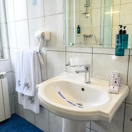 大道酒店 酒店 4*