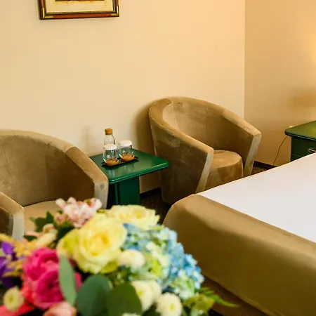 酒店 大道酒店 4*