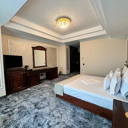 大道酒店 4* 康斯坦察